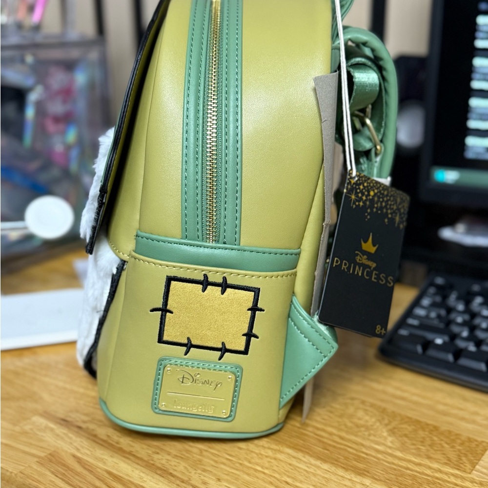 SOLD!! Disney Sleepy Dwarf Loungefly Backpack - Picture 2 of 7